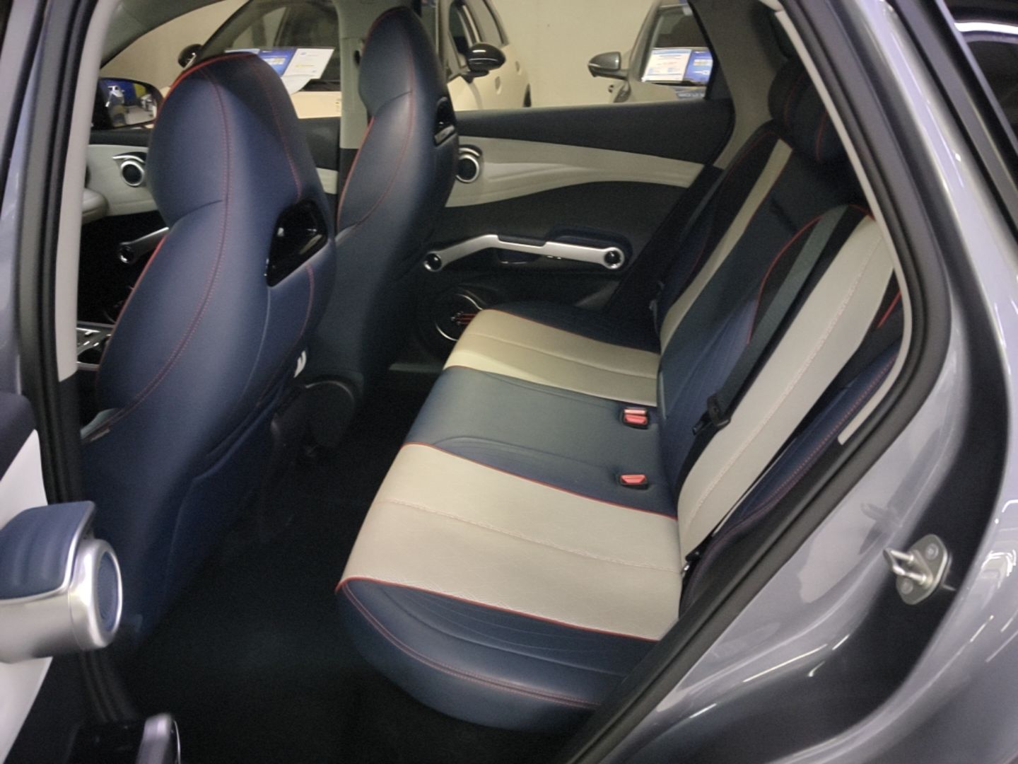 BYD Yuan PLUS 2022 510 km Luxury Version — снимка 20
