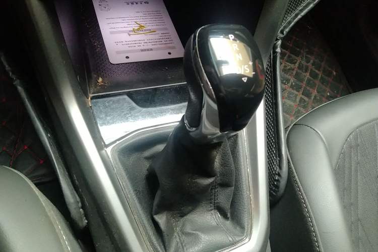 Used Volkswagen T-Cross 2019 1.5L Automatic Comfort Edition Gear Lever