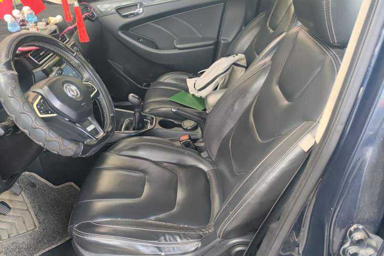Used Dongfeng Fengon 580 2016 1.8L Manual Comfort Model Left Front Seat
