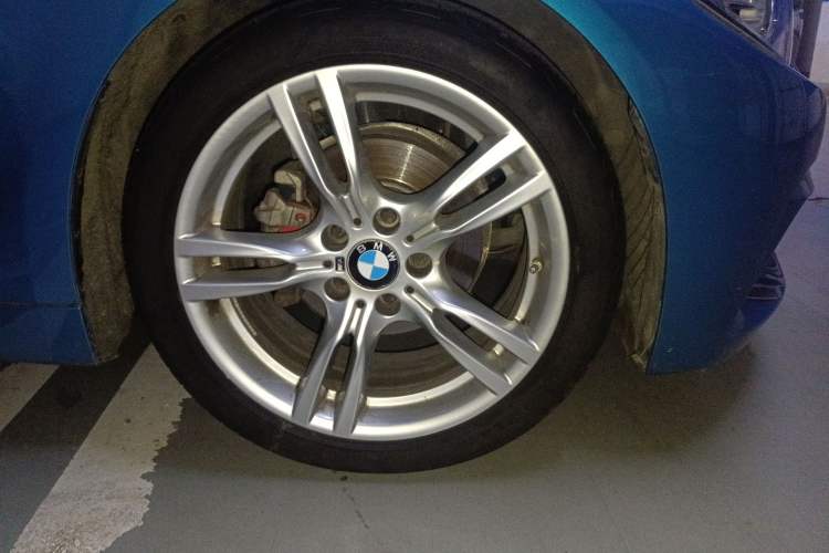 Used BMW 4 Series 2019 425i M Sport Package Exterior 7