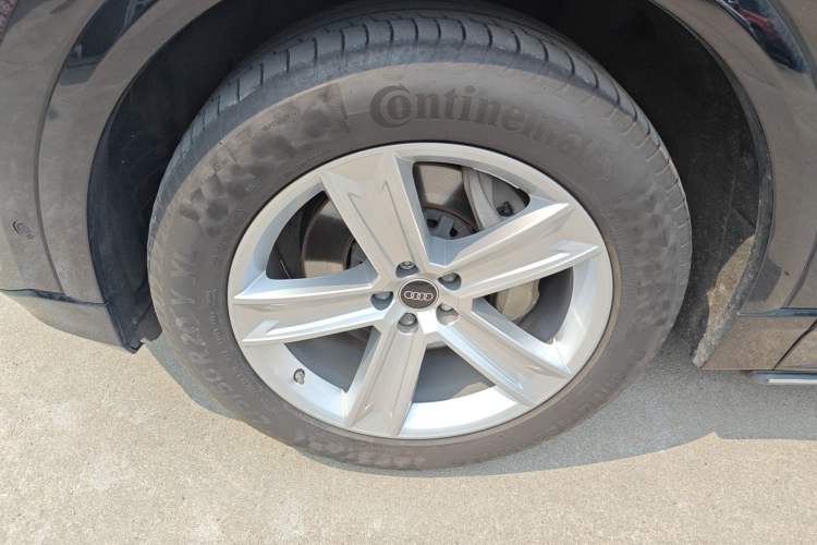 Used Audi Q8 2021 45 TFSI Luxury Prestige Edition Exterior 4