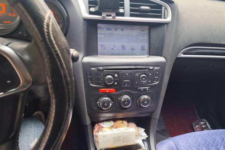 Used Citroen C4L 2014 1.8L Intelligent Drive Manual Enjoyment Model
