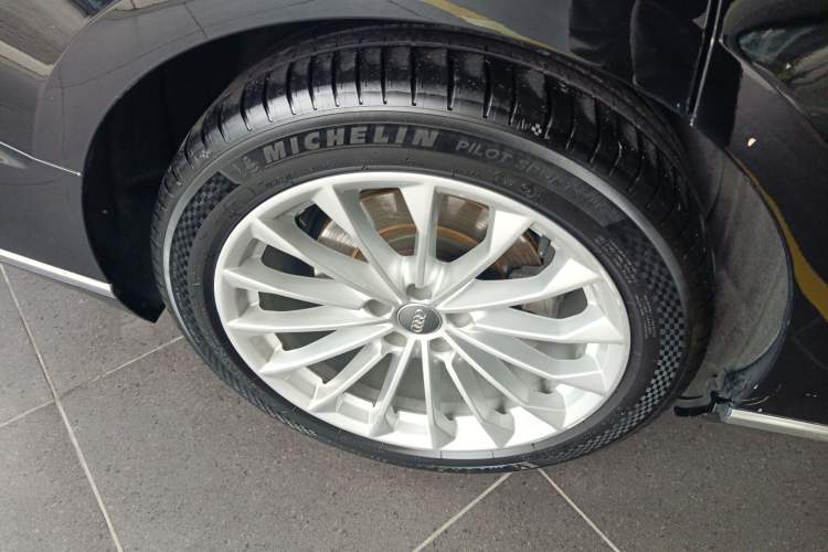 Used Audi A8 2019 Plus A8L 50 TFSI quattro Comfort Model
