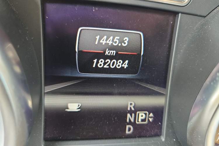 Used Brabus M-Class  Odometer Close Up