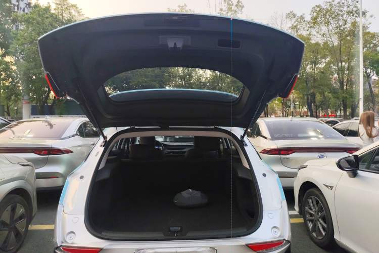 Used Buick Velite 6 2024 450km Range Commuter Version
