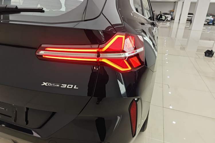 Used BMW X3 2025 Model, xDrive30L Prestige M Sport Night Package
