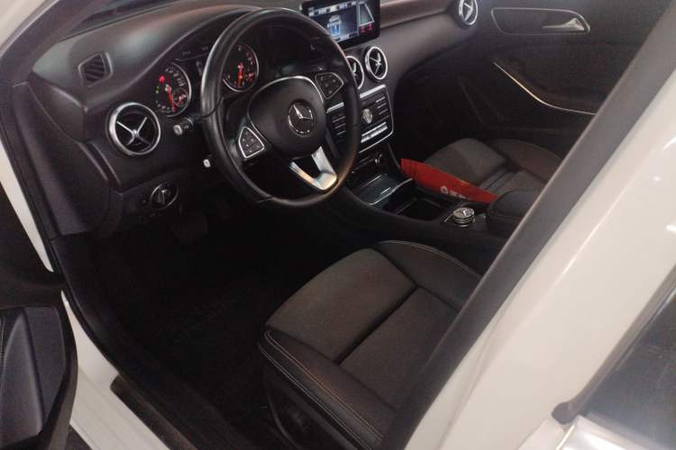 Used Mercedes-Benz A-Class (Import) 2017 Revised A 200 Dynamic Edition