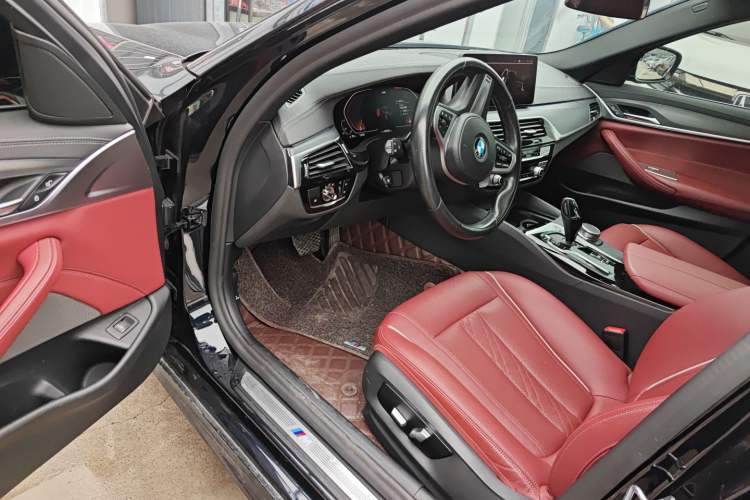 Used BMW 5 Series 2021 530Li Leading Model M Sport Package