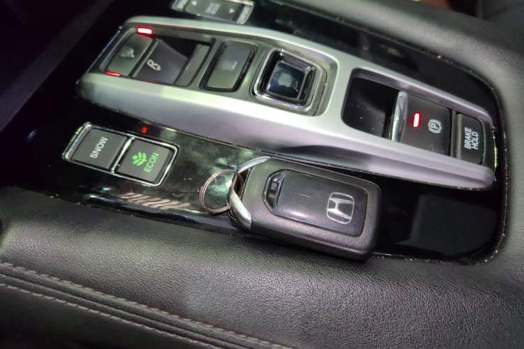 Used Honda UR-V 2017 370TURBO Four-Wheel Drive Prestige Edition China V Vehicle Key