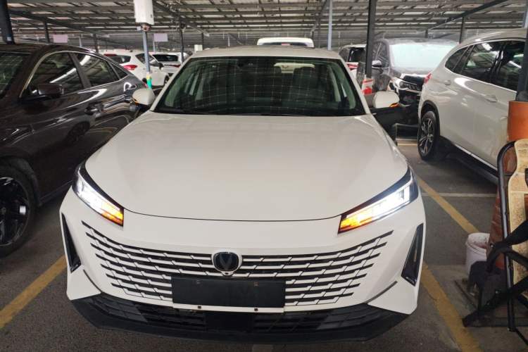 Used CHANGAN Eado DD 2023 Blue Whale NE 1.5T GDI DCT Flagship Model
