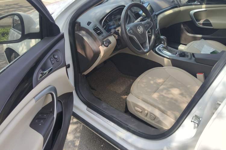 Used Buick Regal 2015 2.0L Elite Fashion Edition