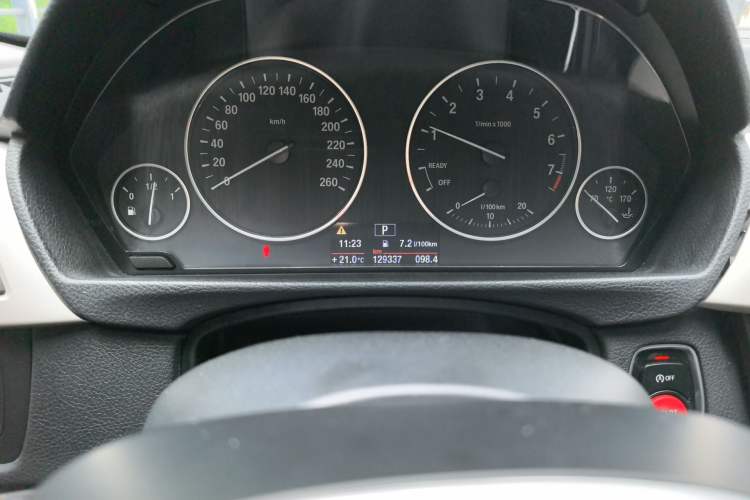 Used BMW 3 Series 2014 328Li Fashion Model
