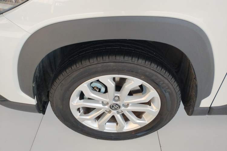 Used Toyota FRONTLANDER 2024 2.0L CVT Elite Edition
