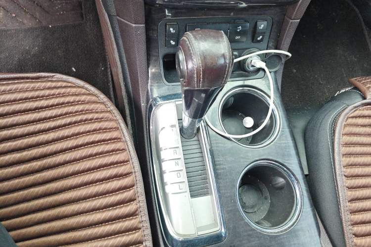 Used Buick Enclave 2014 3.6L Two-Wheel Drive Elite Comfort Version Gear Lever