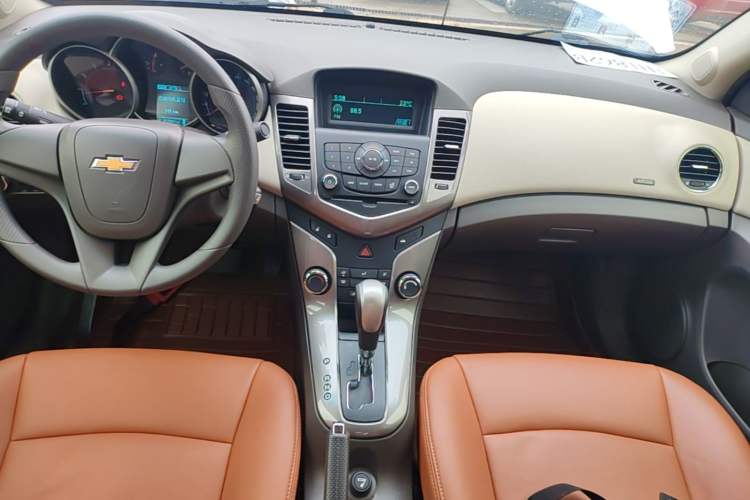 Used Chevrolet Cruze 2015 1.5L Classic SE AT