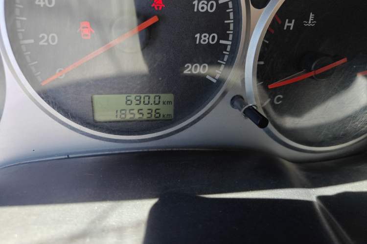 Used Great Wall Wingle 5 2011 2.2L Wealth Edition Two-Wheel Drive Big Double-Cab GW491QE
