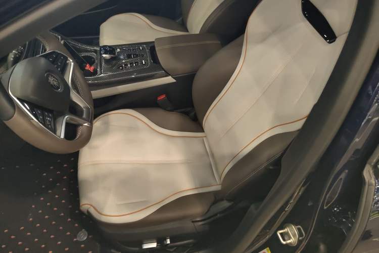 Used BYD Qin PLUS 2023 Champion Edition DM-i 120KM Excellence Model