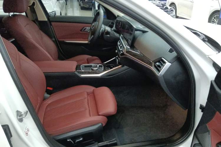 Used BMW 3 Series 2023 325Li M Sport Package
