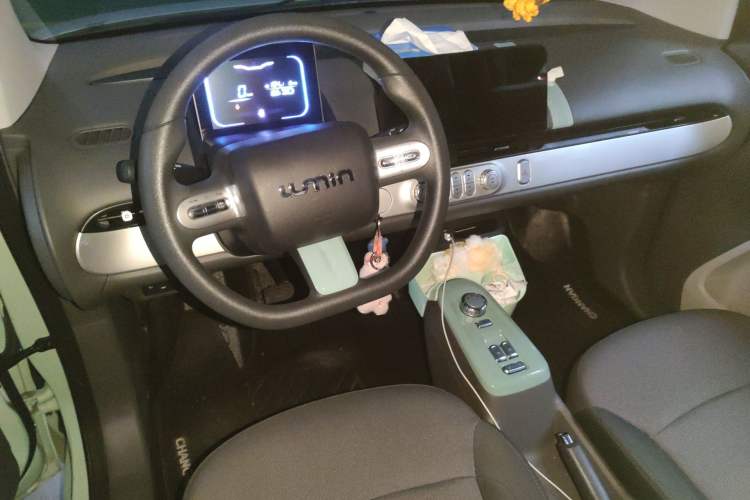 Used CHANGAN NEVO Lumin 2022 155 km – Refreshingly Sweet Edition Center Console