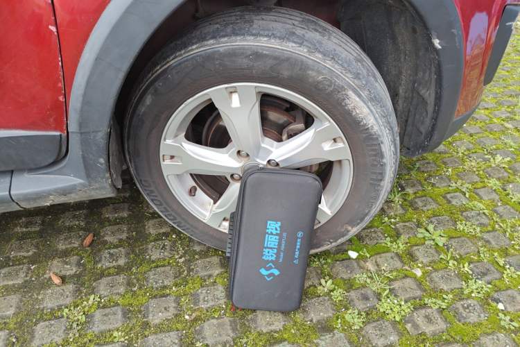 Used Haval H1 2016 Red Label 1.5L AMT Comfort Model Right Front Wheel Hub