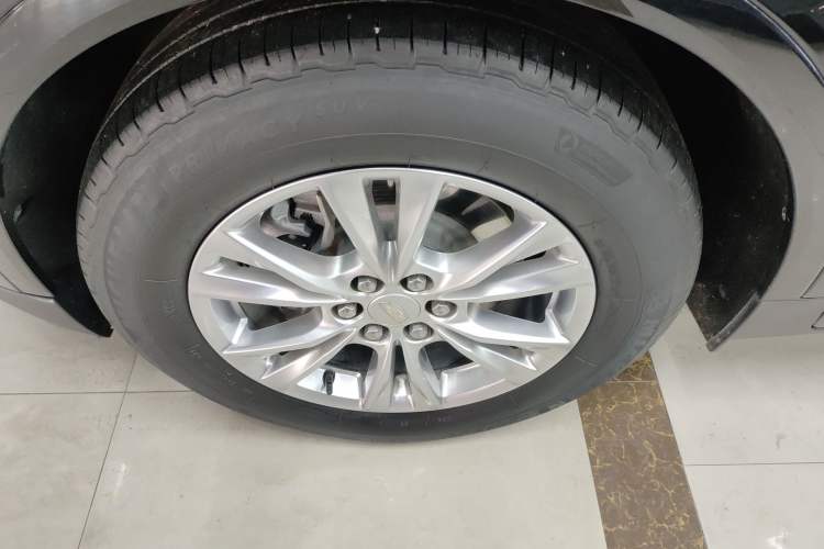 Used Cadillac XT5 2022 2.0T Two-Wheel Drive Luxury Version