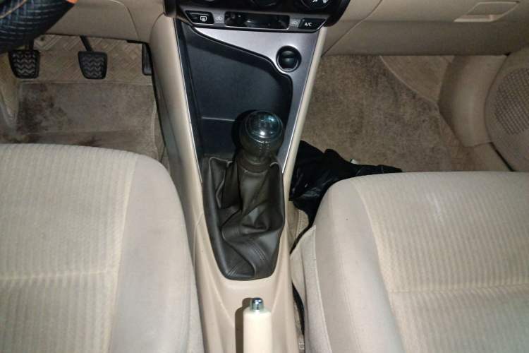 Used Toyota YARiS L Zhi Xuan 2014 1.5G Manual Xuan Dong Edition
