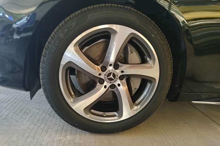 Used Mercedes-Benz E-Class 2019 Restyled E 300 L Sport Luxury Edition
