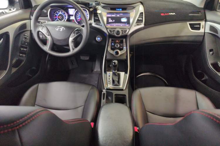 Used Hyundai Elantra (5th Generation / Langdong) 2016 1.6L Automatic Prestige Model