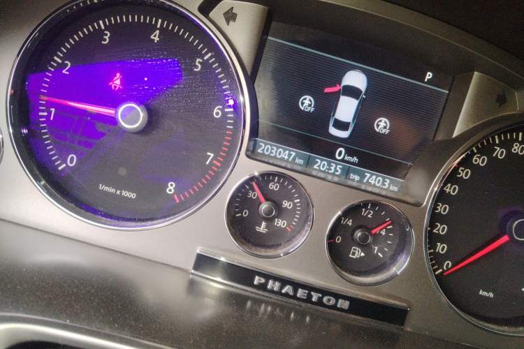 Used Volkswagen Phaeton 2012 3.0L Executive Version