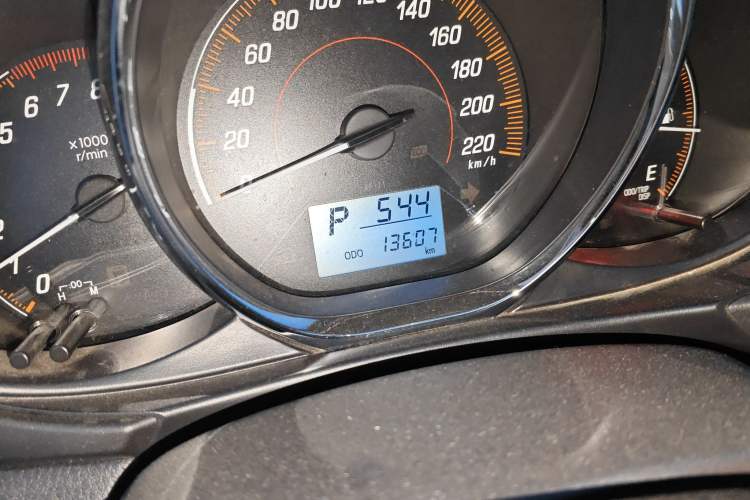 Used Toyota YARiS L Zhi Xiang 2020 1.5L CVT Leading Edition Odometer Close Up