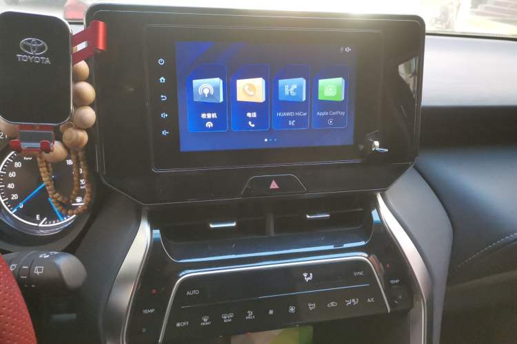 Used Toyota Harrier 2022 Dual-Engine 2.5L CVT Two-Wheel Drive Luxury Edition Audio And AC Panel