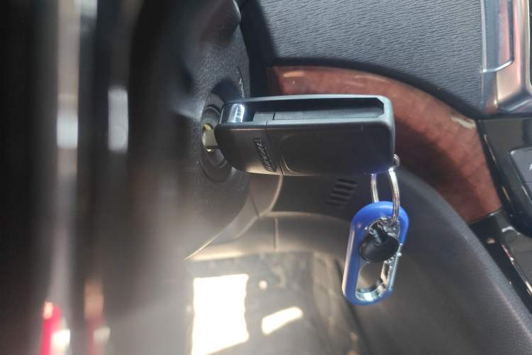 Used Haval H6 2014 Sports Edition 2.4L Automatic Prestige Model
