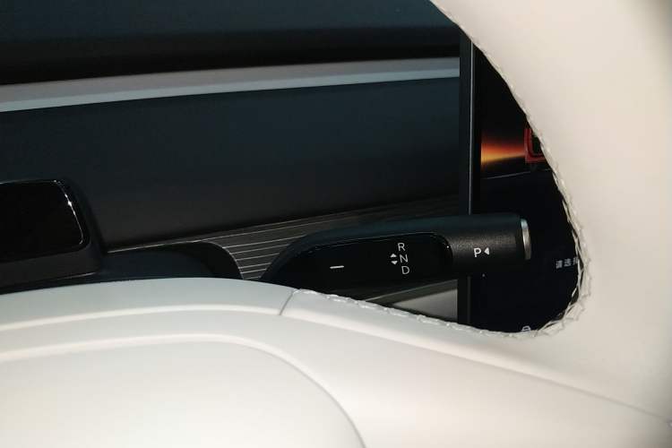 Used ONVO L60 2024 60 kWh Rear-Drive Version
