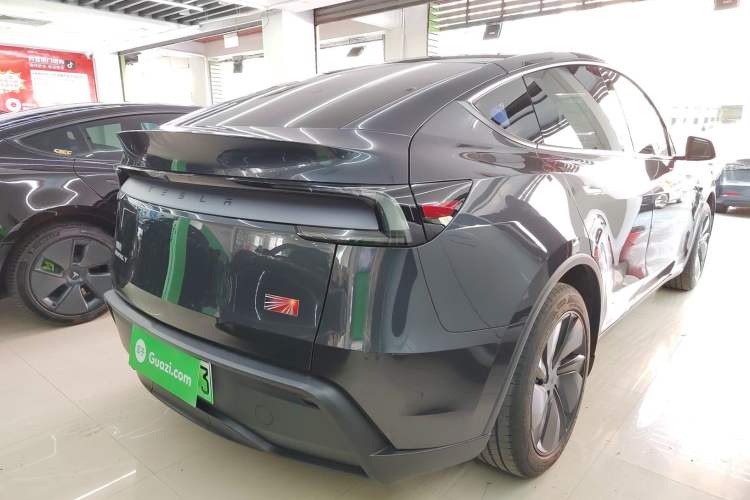 Used Tesla Model Y 2025 Rear-Wheel Drive First Edition
