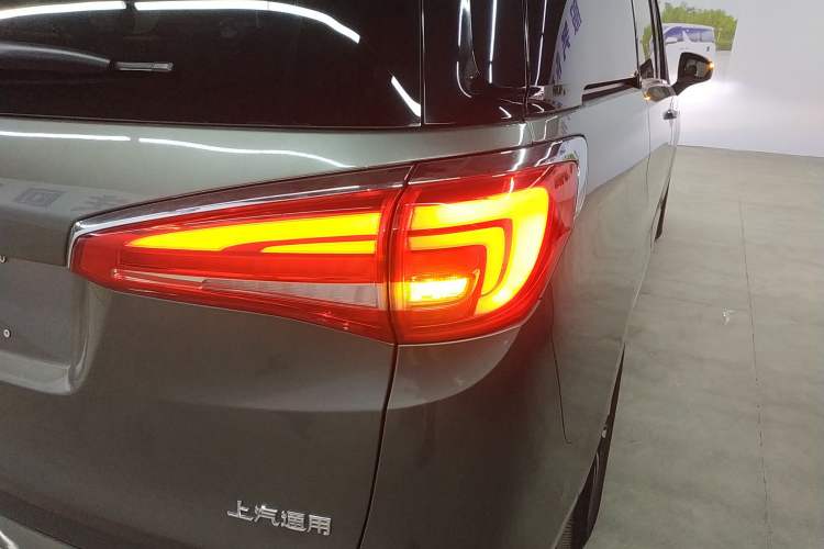 Used Buick GL8 2017 ES 28T Flagship Model China V Standard