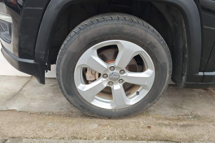 Used Jeep Compass 2019 220T Automatic Enjoyment Version