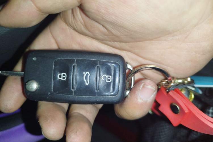 Used Skoda Fabia 2016 1.4L Automatic Car Enjoy Edition
