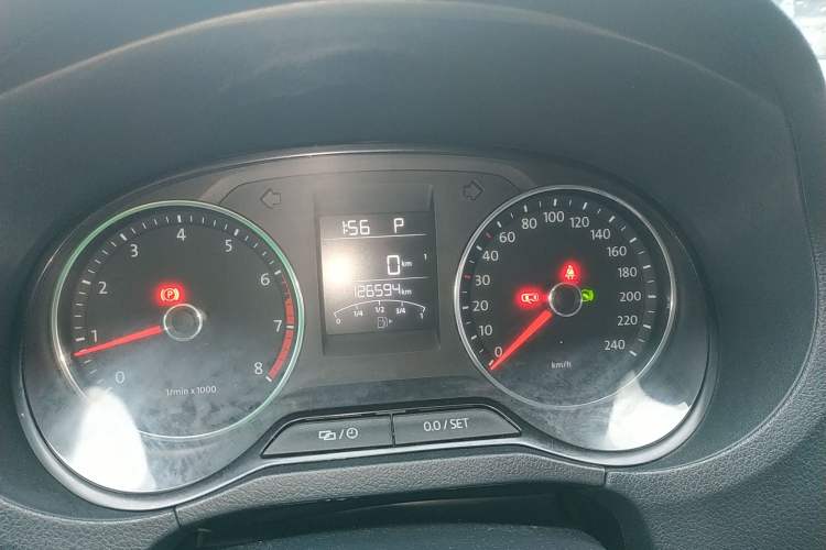 Used Volkswagen Polo 2014 1.6L Automatic Luxury Edition Instrument Cluster