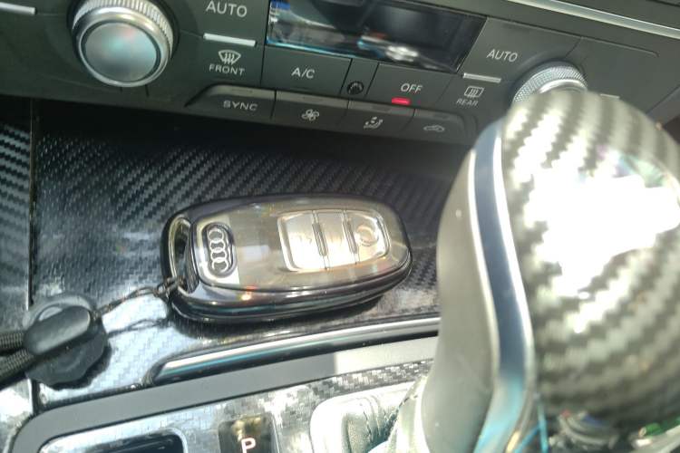 Used Audi A6L 2017 TFSI Comfort Model
