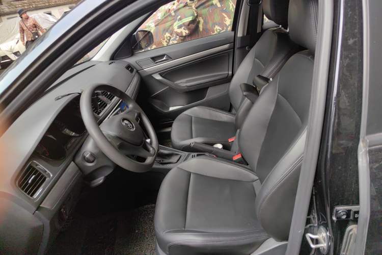 Used Volkswagen Lavida 2017 1.6L Automatic Fashion Edition
