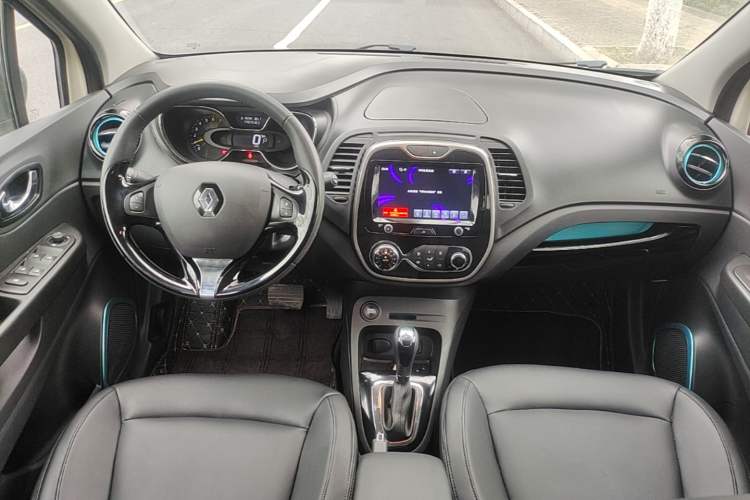 Used Renault Captur 2015 1.2T Automatic Comfort Edition
