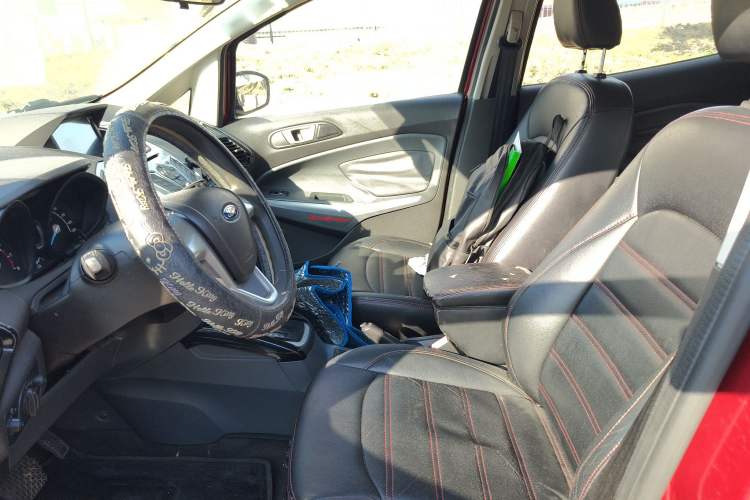 Used Ford EcoSport 2013 1.5L Automatic Fashion Model
