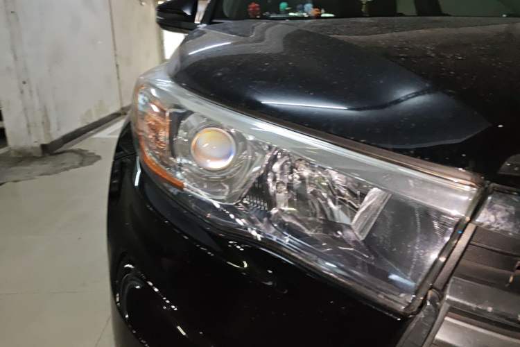 Used Toyota Highlander 2017 2.0T Two-Wheel Drive Luxury Edition 7 Seats
