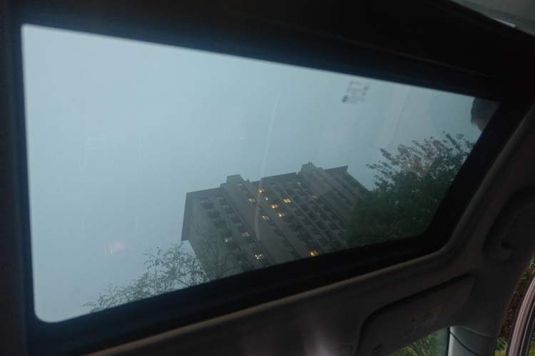 Used Chevrolet Malibu XL 2019 Redline 550T Automatic Sport Edition Headliner