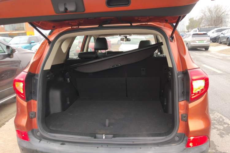 Used BYD Song 2016 2.0TID Automatic Prestige Edition
