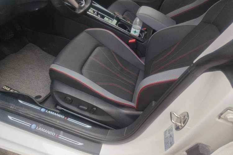 Used Volkswagen Lamando 2023 Lavida L 280TSI DSG Cool & Spicy Edition
