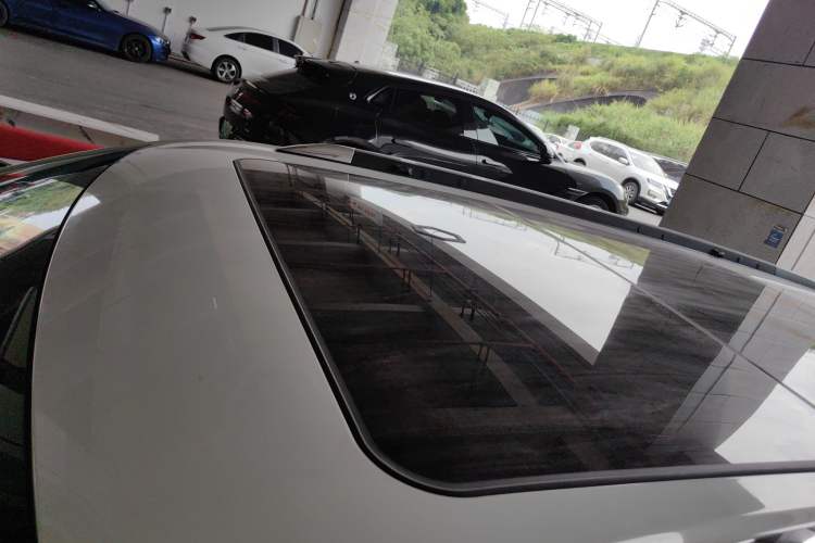 Used Jeep Grand Commander 2020 2.0T Two-Wheel Drive Leading Edition