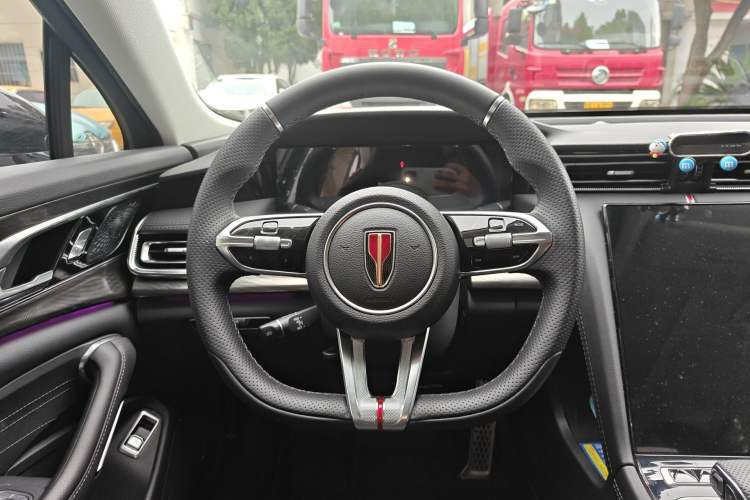 Used Hongqi H6 2025 2.0T Zhiyuan Edition