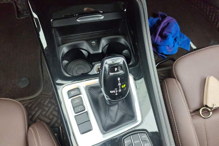 Used BMW 1 Series 2023 125i M Sport Night Edition Gear Lever