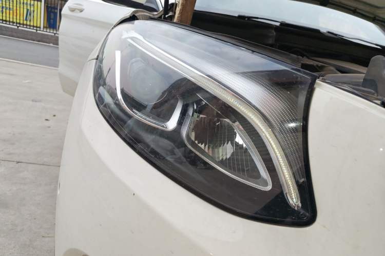 Used Mercedes-Benz GLC 2016 GLC 260 4MATIC Dynamic Edition